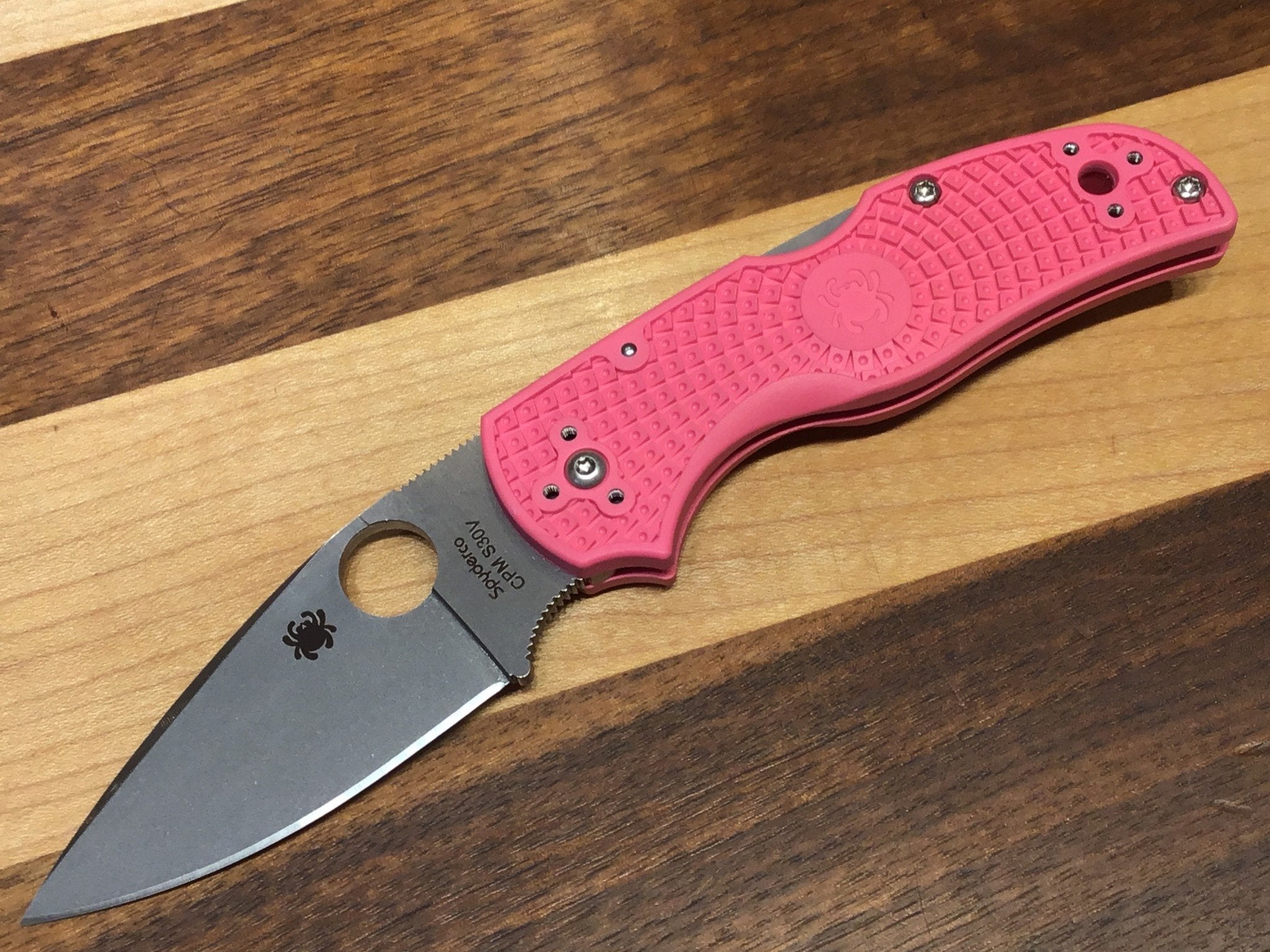 Spyderco Native 5 in Pink FRN and CPM S30V