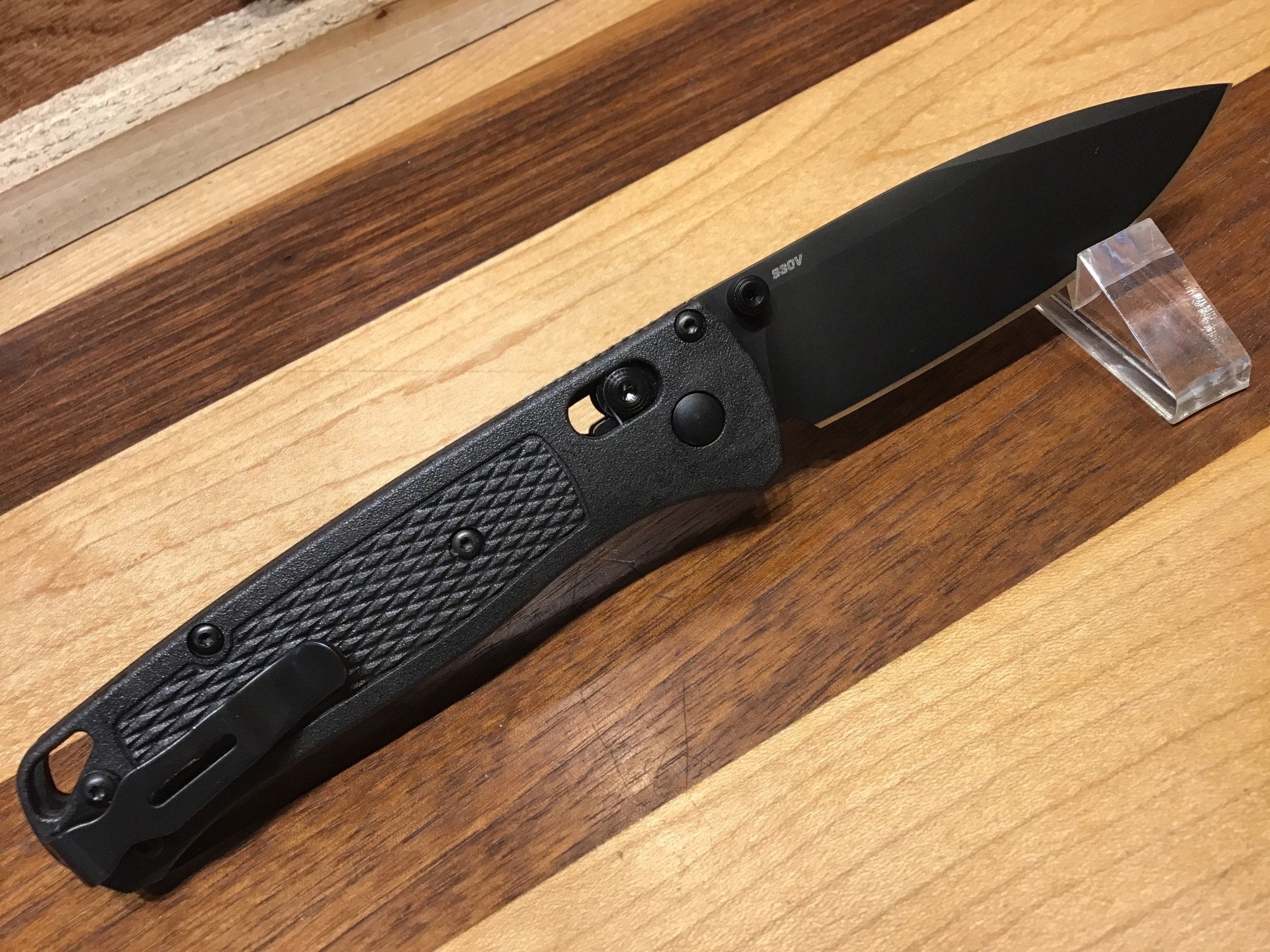 High-Quality 535BK-2 Bugout® Knife - Black Drop-Point