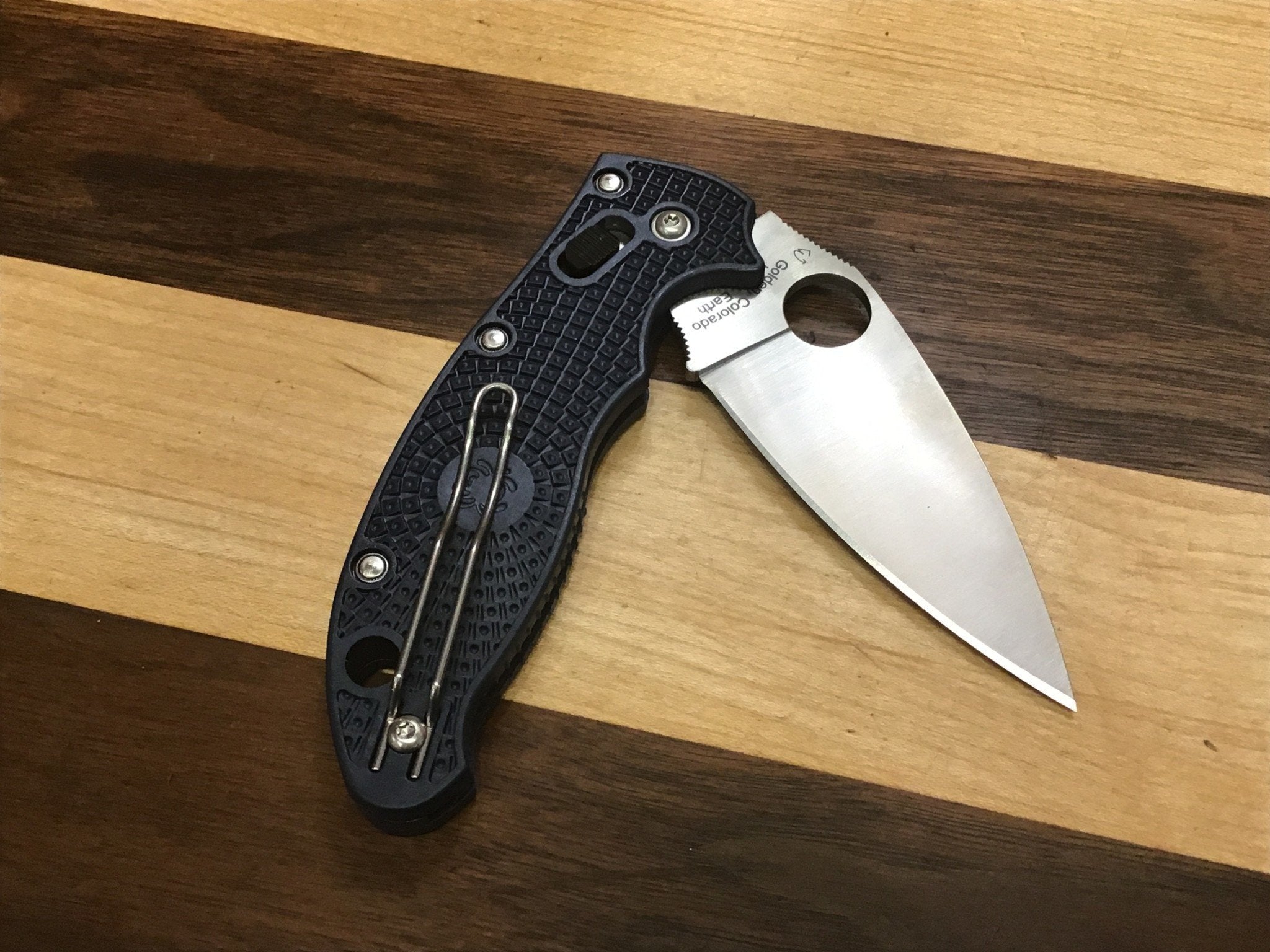 Spyderco Manix 2 en CPM S110V avec FRN bleu foncé