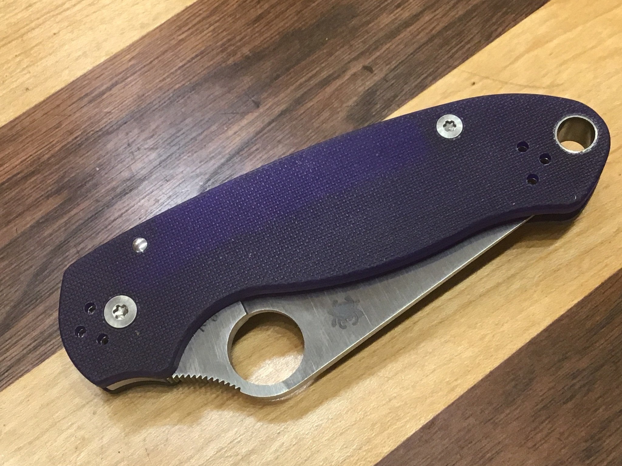 Spyderco Para 3 avec G10 bleu foncé en acier CPM S110V à verrouillage de compression